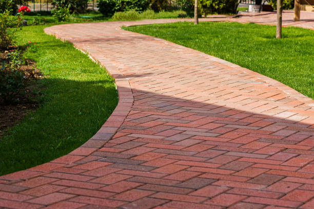 Best Professional Driveway Pavers  in Tichigan, WI